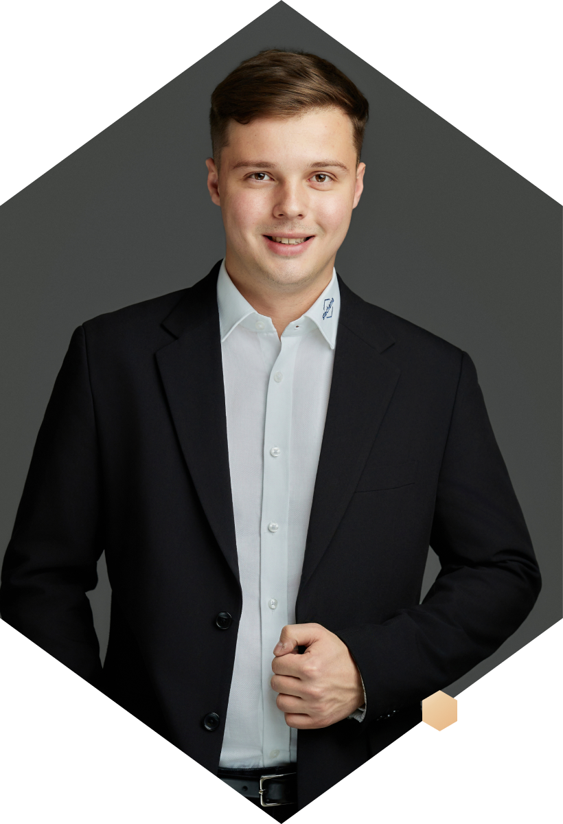Młodszy Technolog - Dmytro Tymeichuk