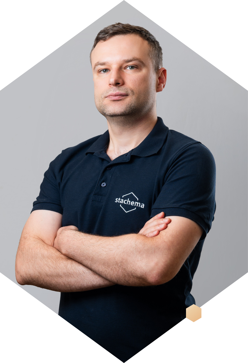 Za-ca Kierownika Działu Technologiczno-Handlowego, Koordynator Laboratorium Betonu i Zapraw - Kamil Winiarczyk