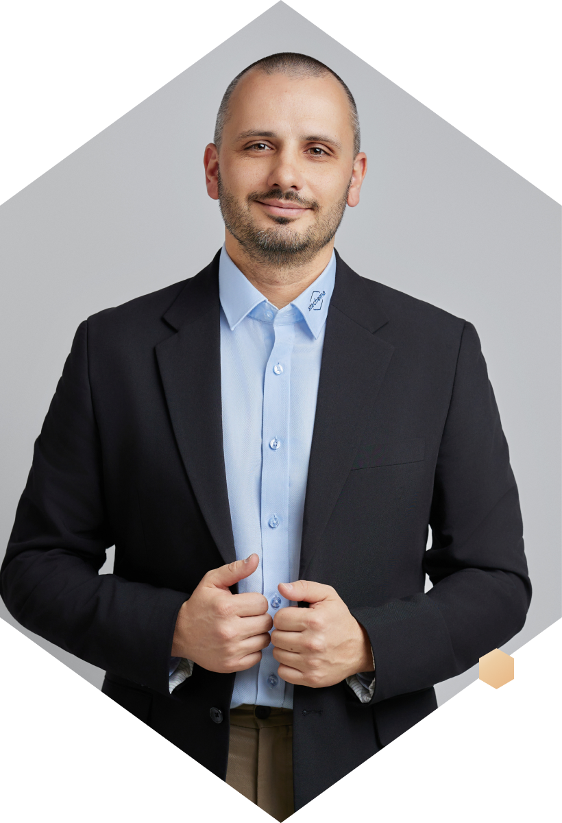 Kierownik R&D, Technolog Produktu - Roman Papko